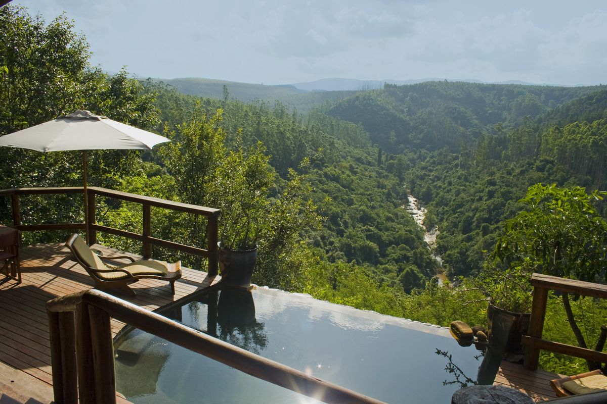 Tanamera Lodge pool