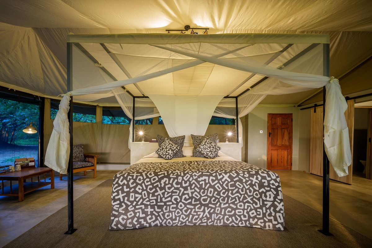 Tena Tena bedroom