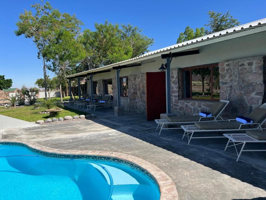 A Little Sossus Lodge pool