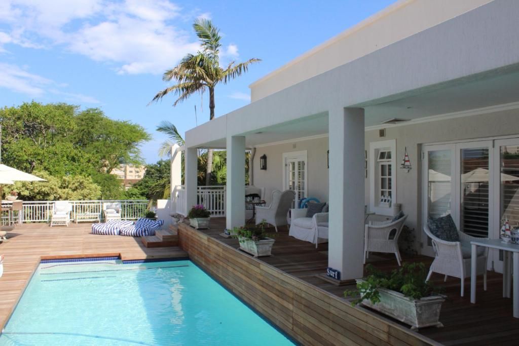 Sandals Guesthouse Umhlanga pool