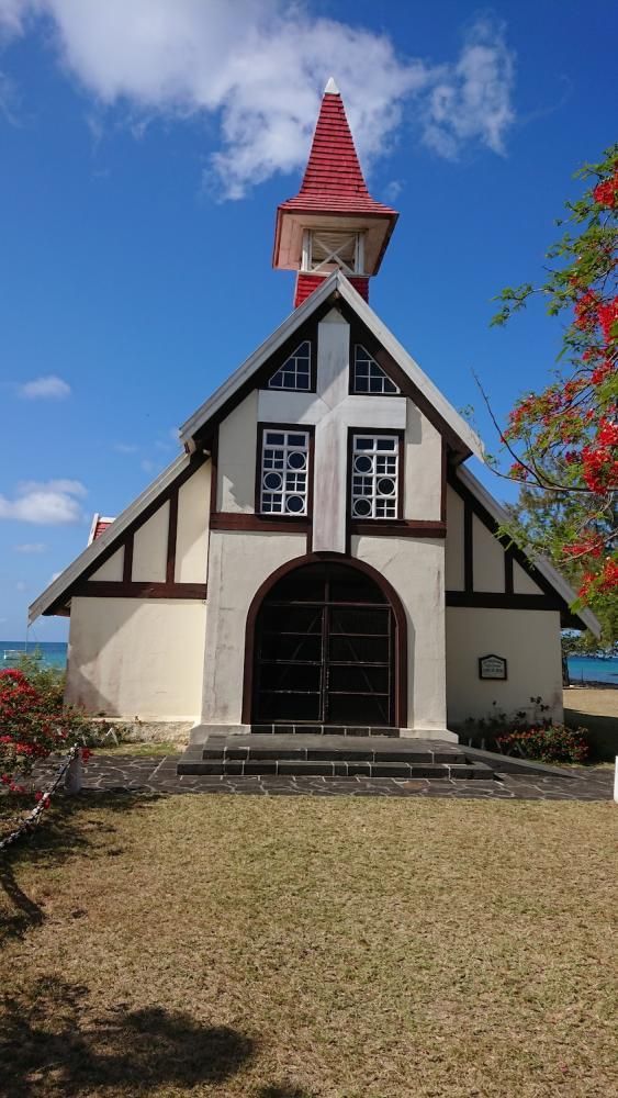 Die berühmte Kirche Notre-Dame-Auxiliatrice in Cap Malheureux