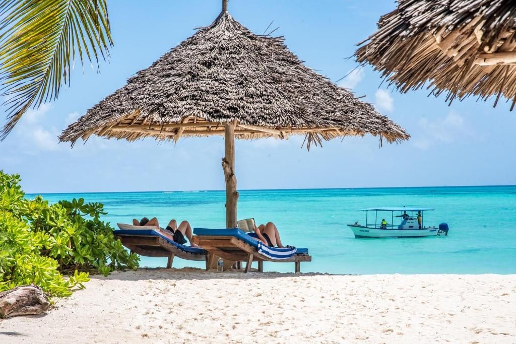 Pongwe Beach Hotel beach