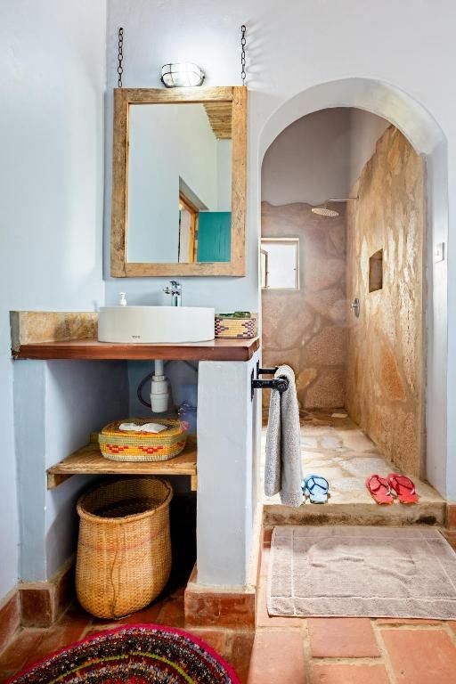 Chameleon Hill Lodge bath