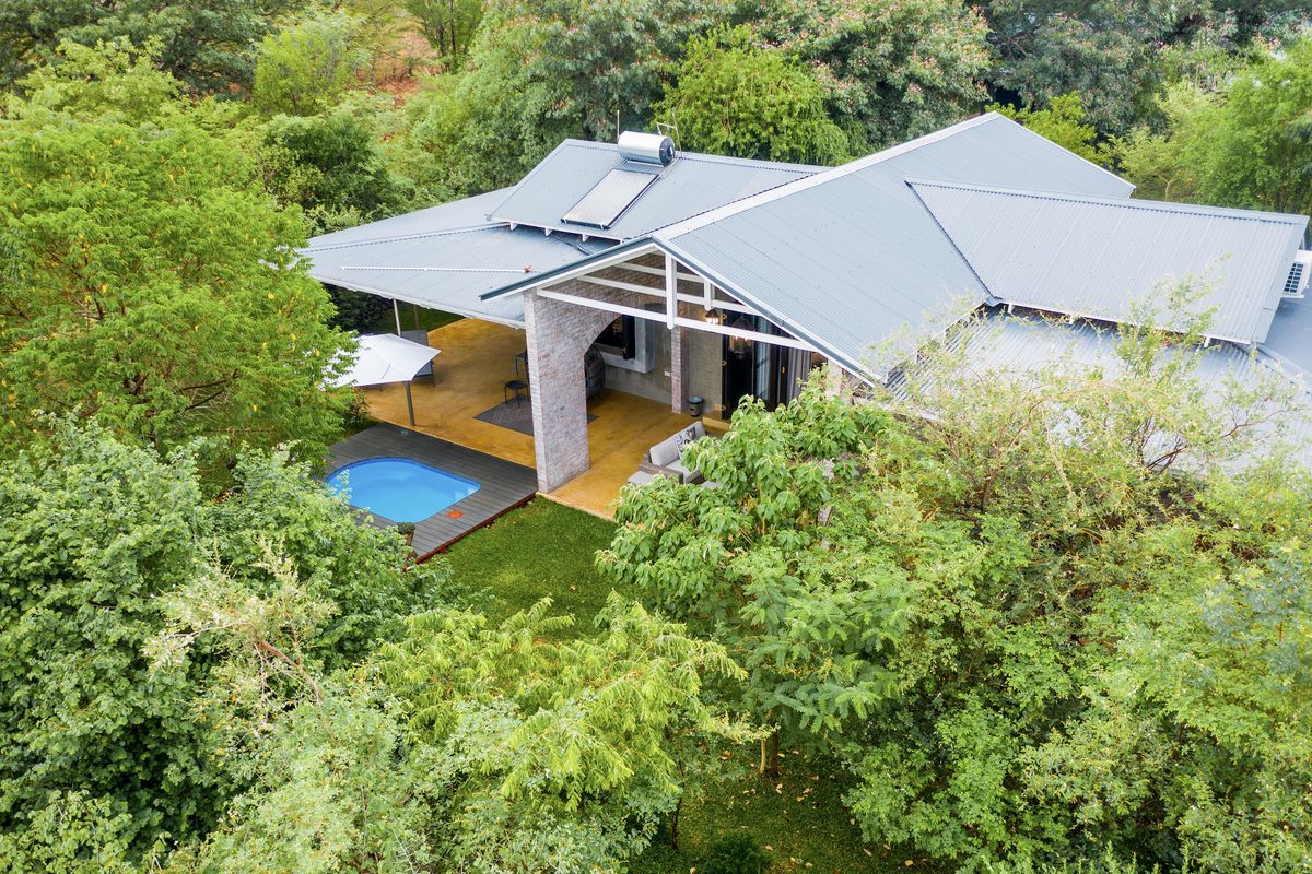 Mbano Manor Hotel forest villa