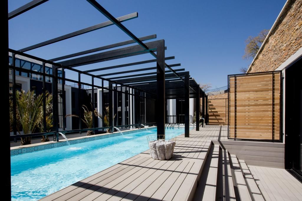 The Weinberg pool