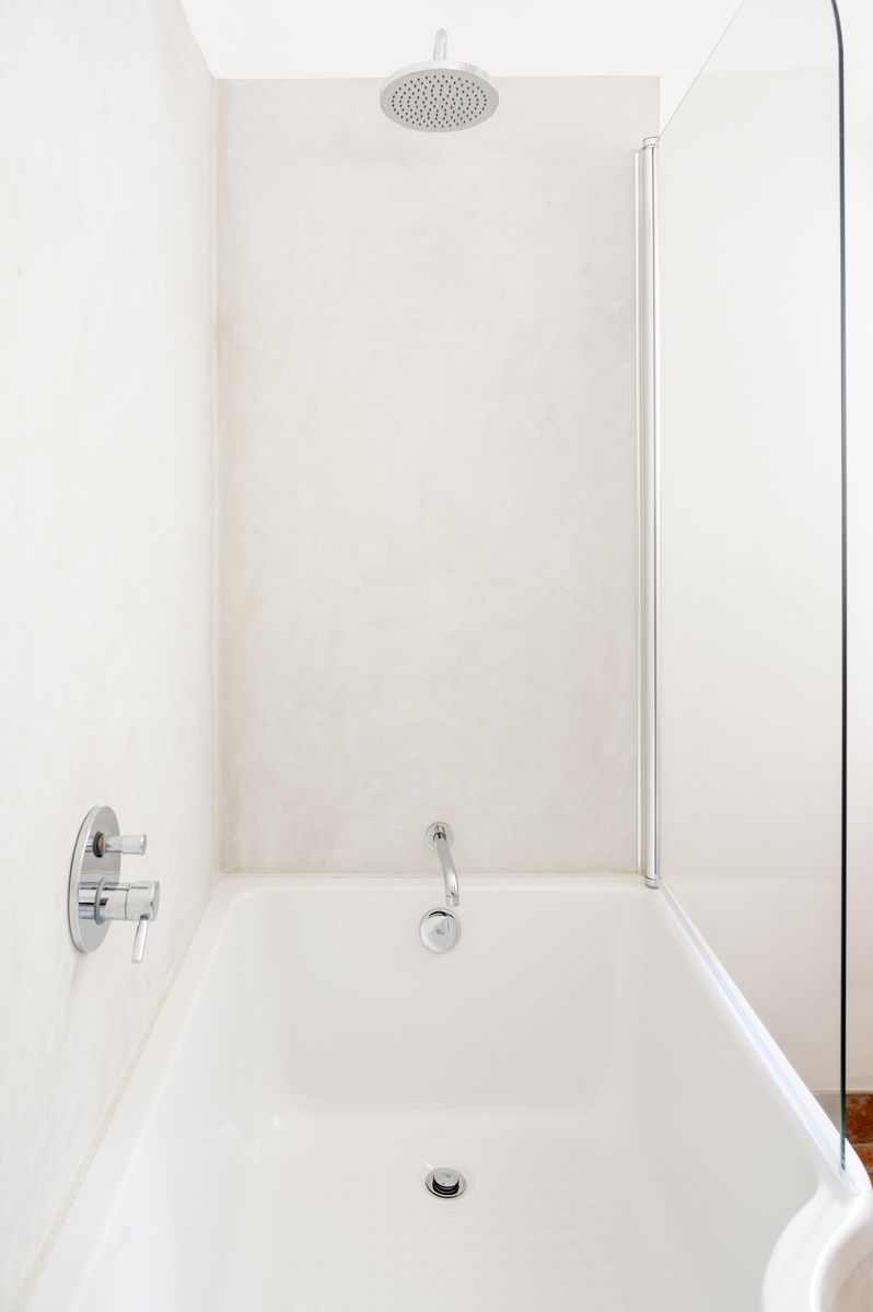 Kefi Hotel Café bath