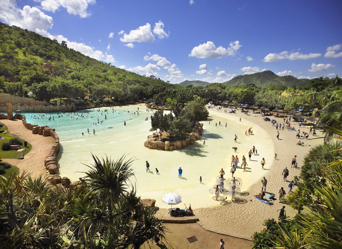 Sun City Valley of the Waves