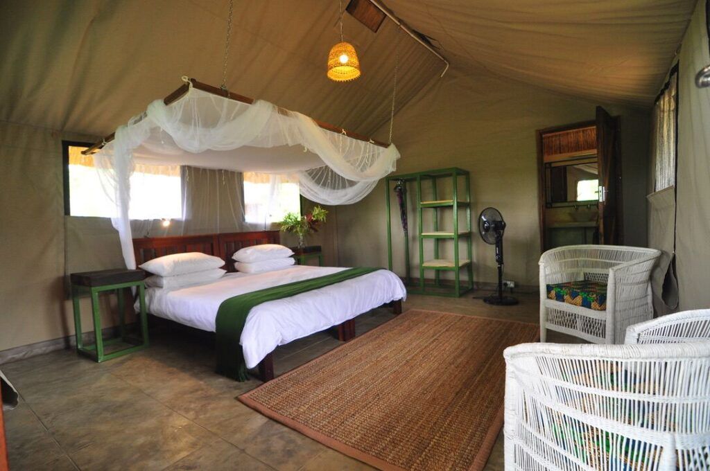 Rafiki Safari Camp room2