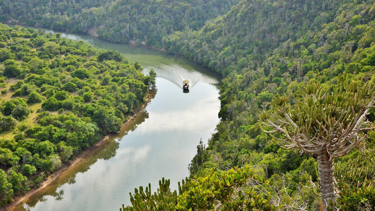 Sibuya Game Reserve boat ride