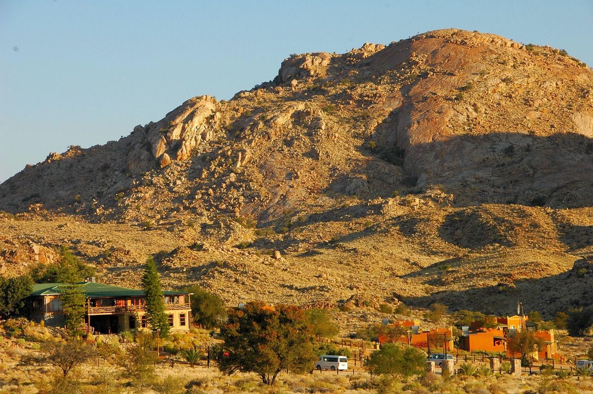 Desert Horse Inn area