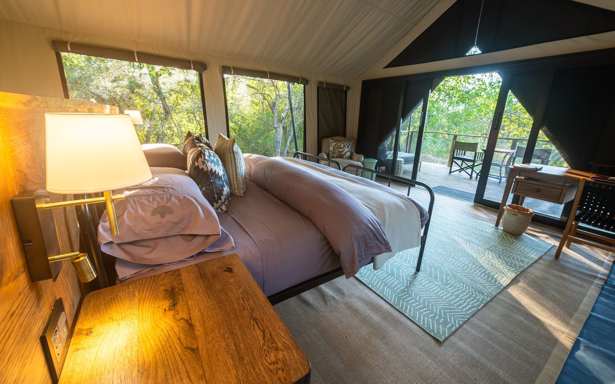 Machaba Camp tent interior