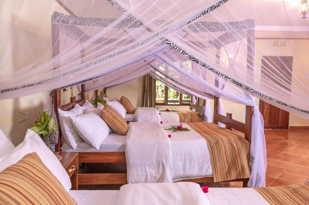 Kudu Lodge room2