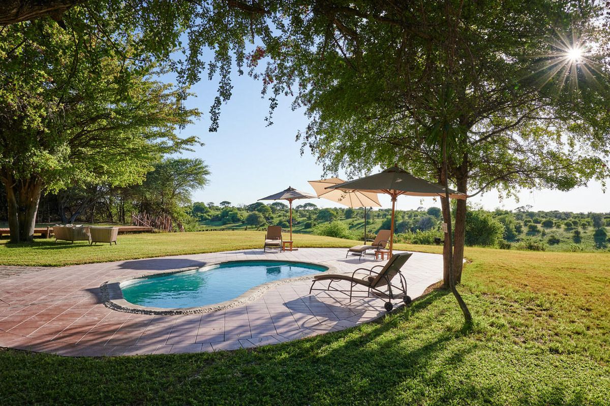 Leroo La Tau pool