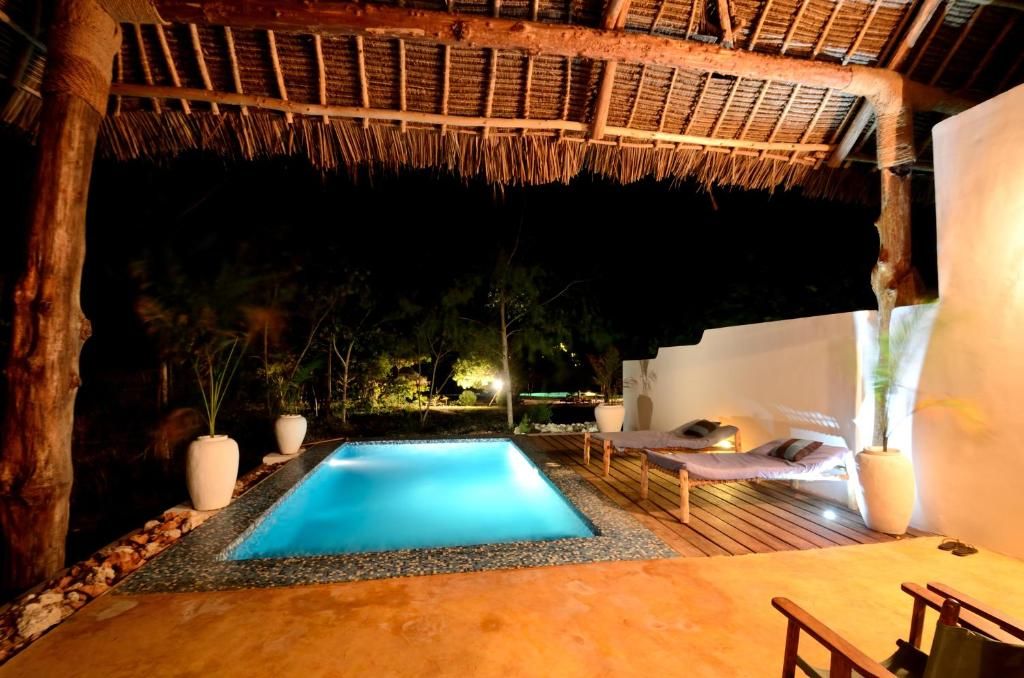 Pongwe Beach Hotel private pool