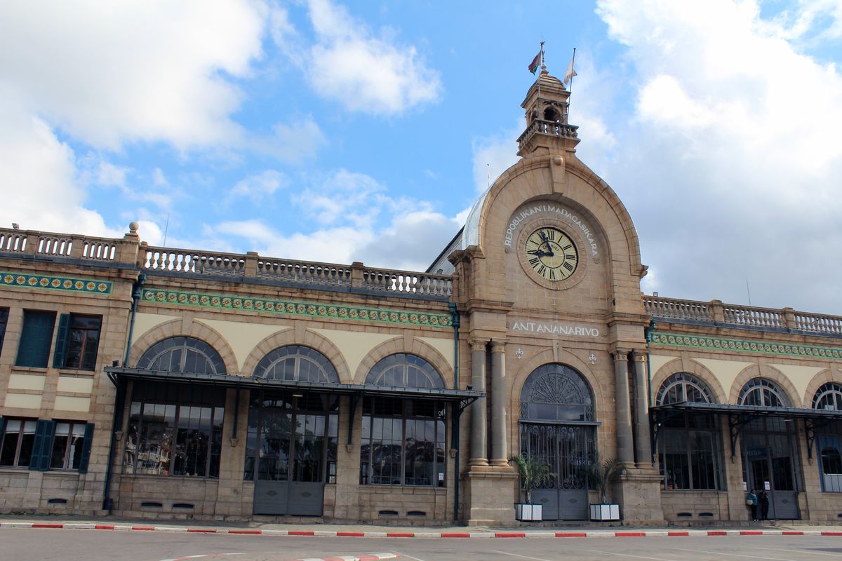 Tana building