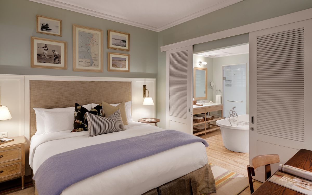 Strand Hotel room