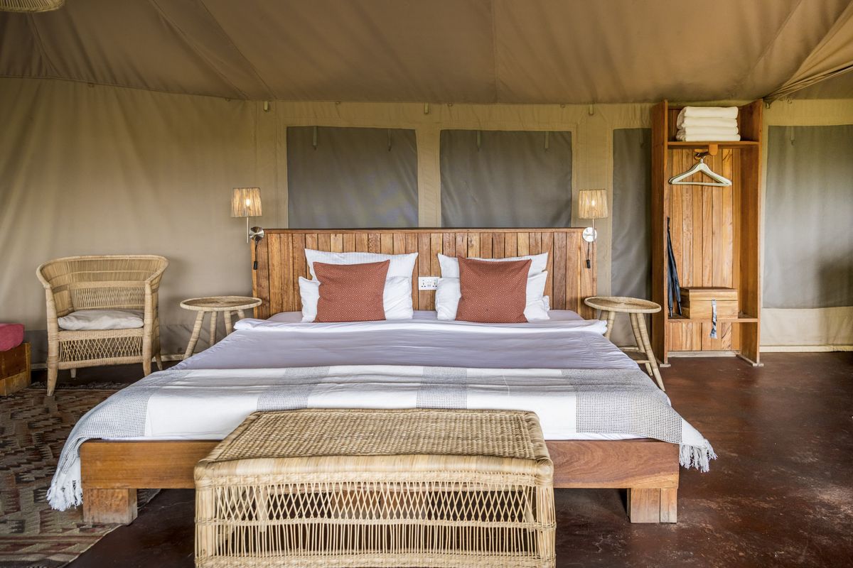 Grumeti Hills tent