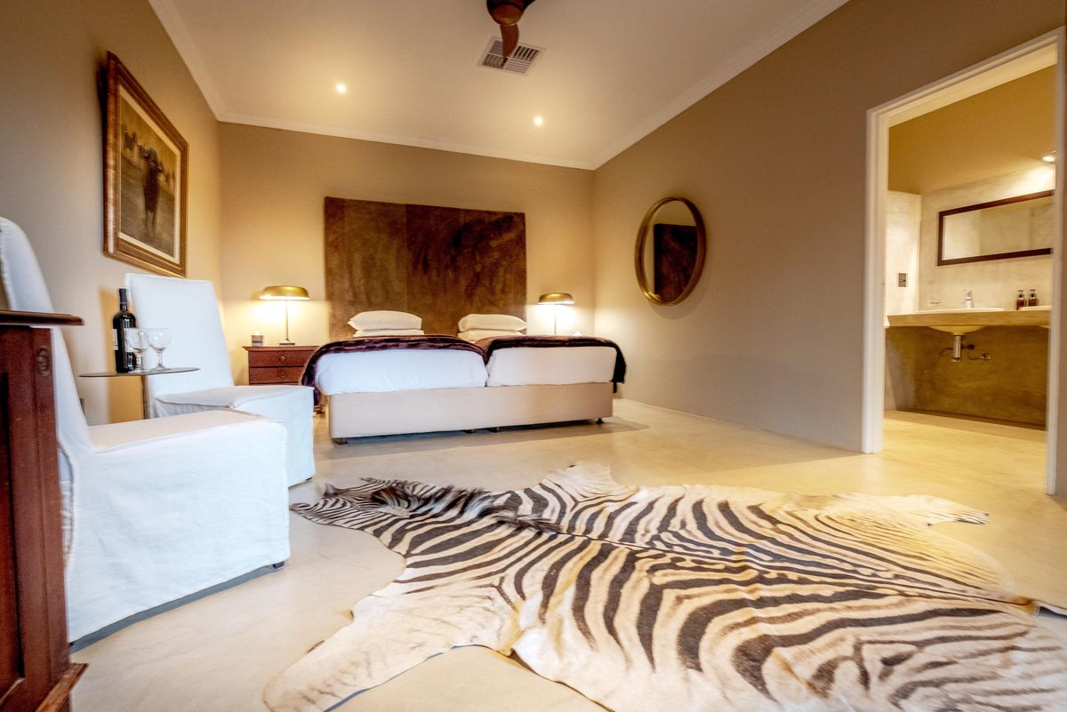 Bagatelle Farmhouse luxury room