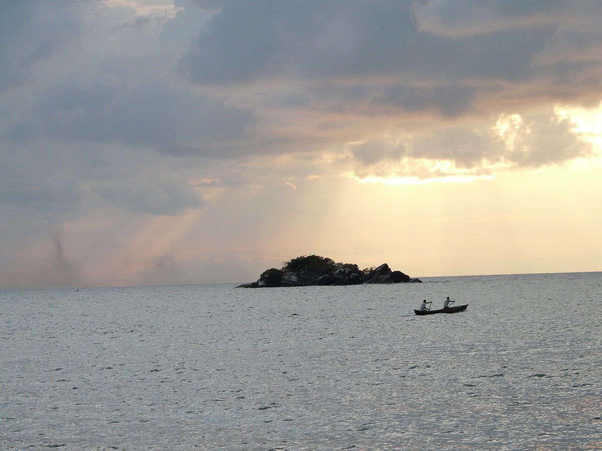 Chintheche lake