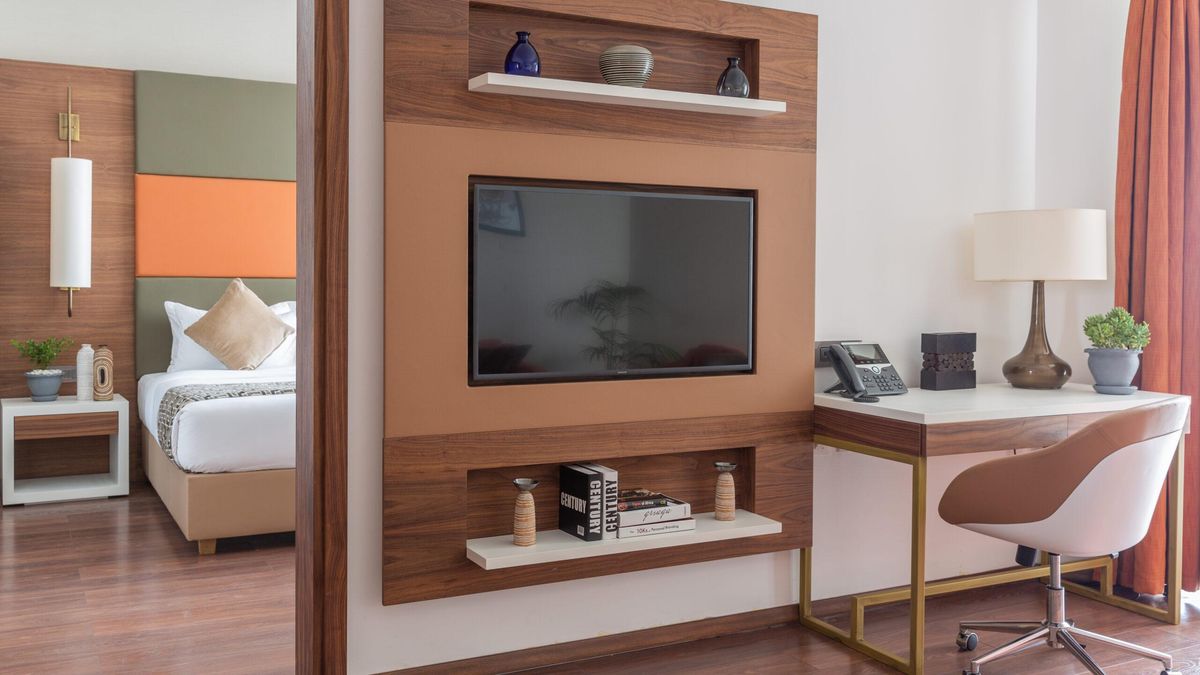 Emara Ole-Sereni apartment