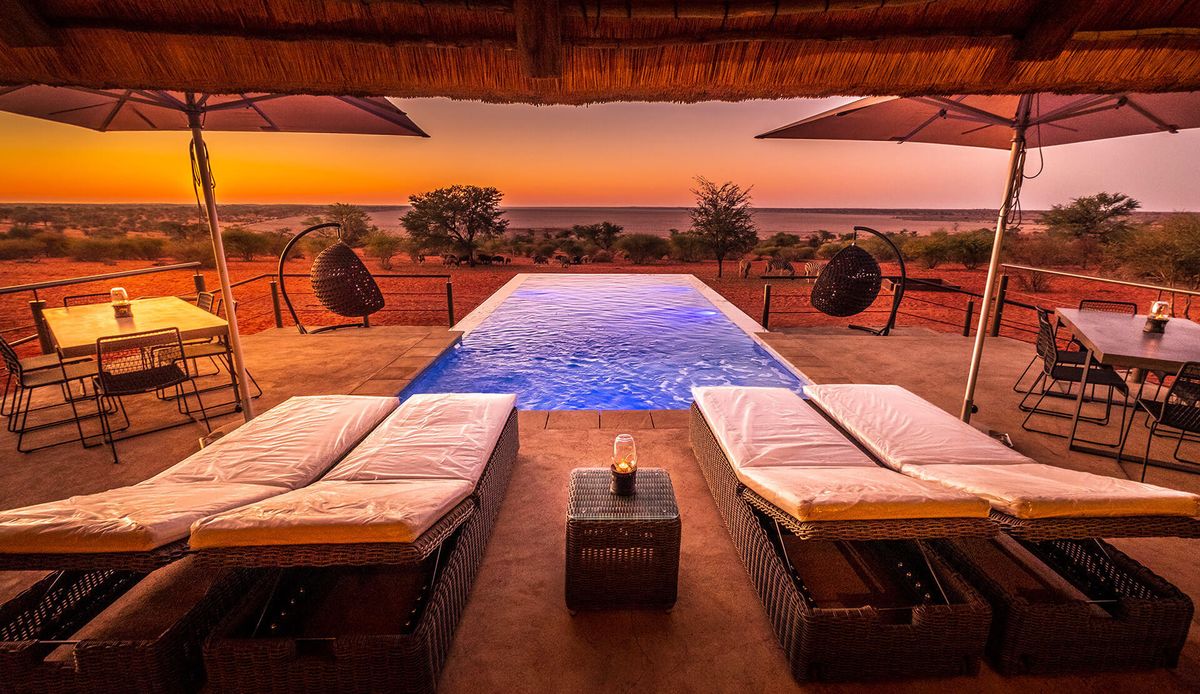 Bagatelle Farmhouse pool view
