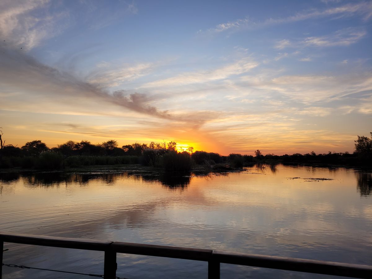 Marakele sunset boat cruise