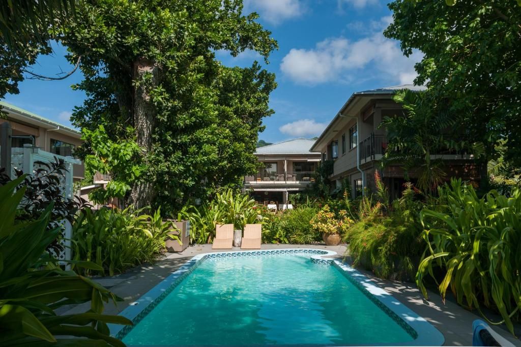 Le Repaire Boutique Hotel pool