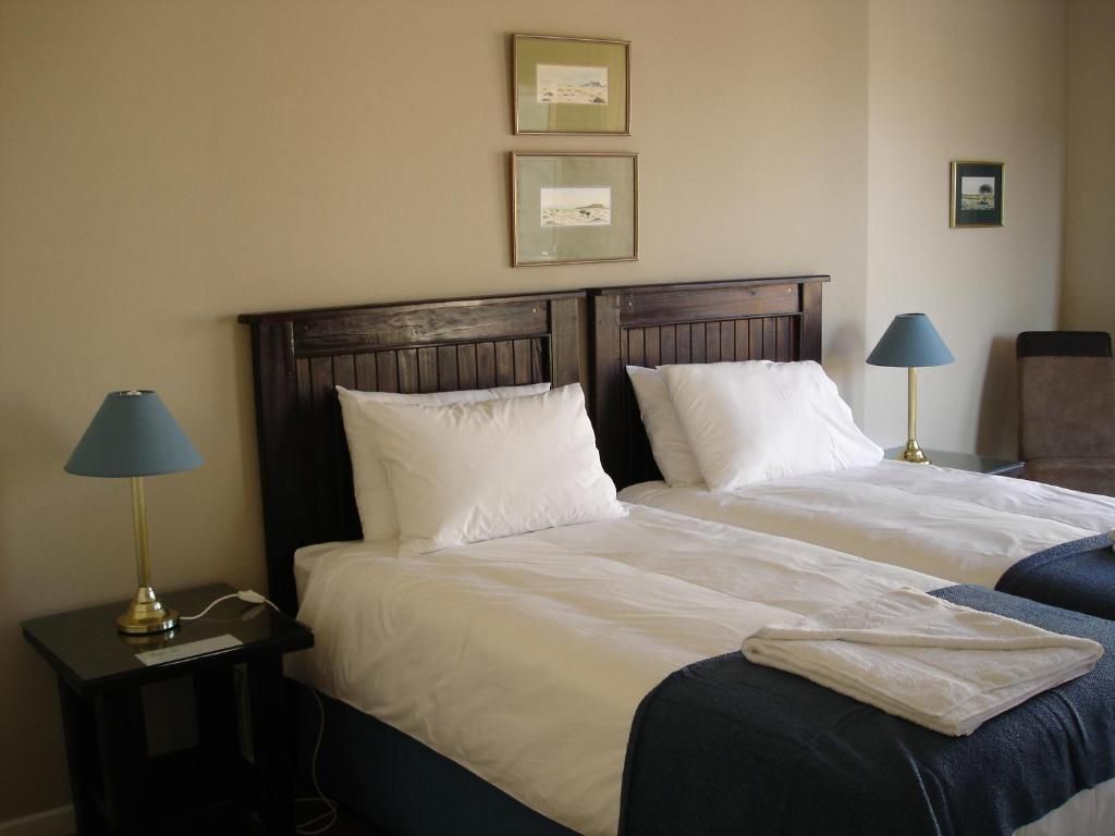 Cornerstone Guesthouse bed