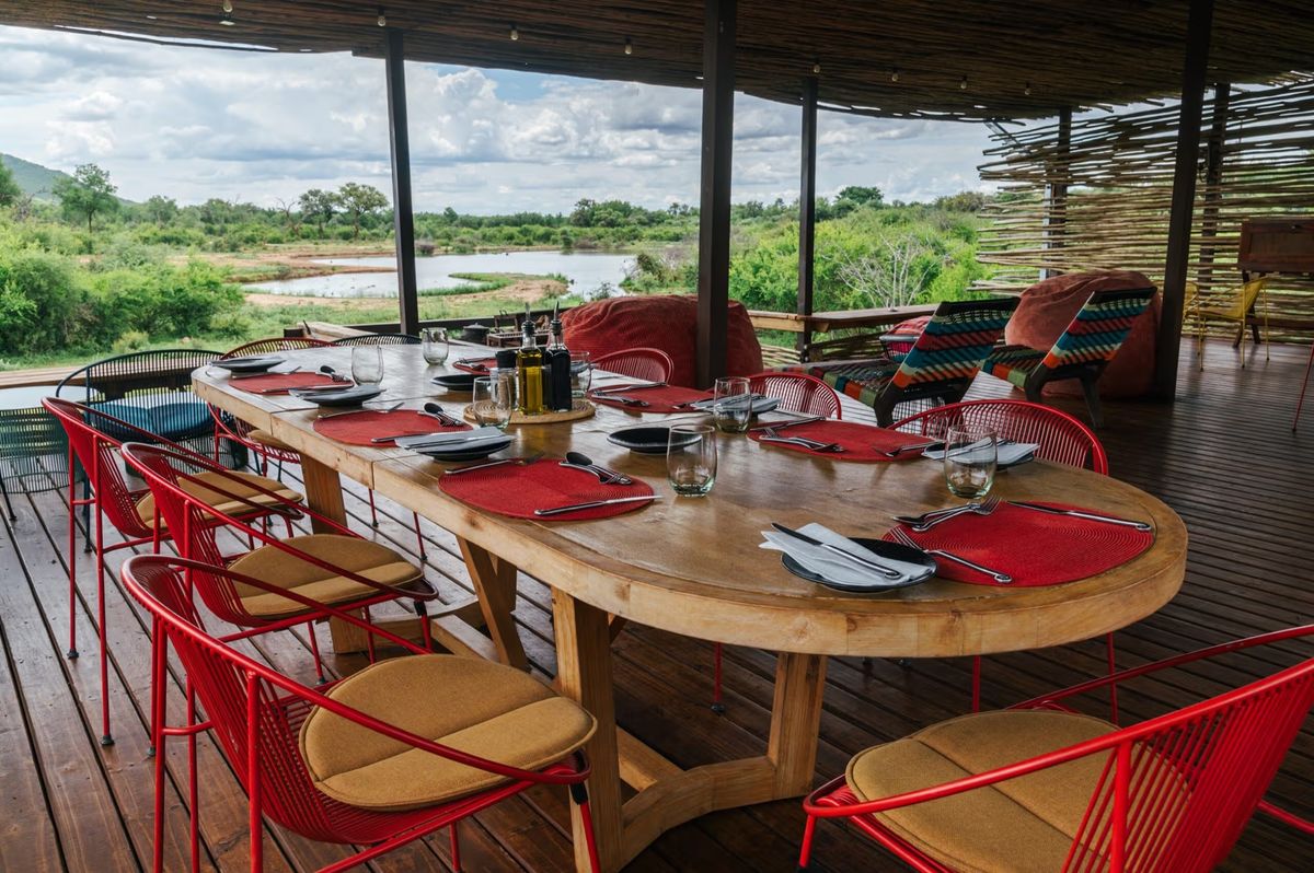 Jaci's Private Lodge dining