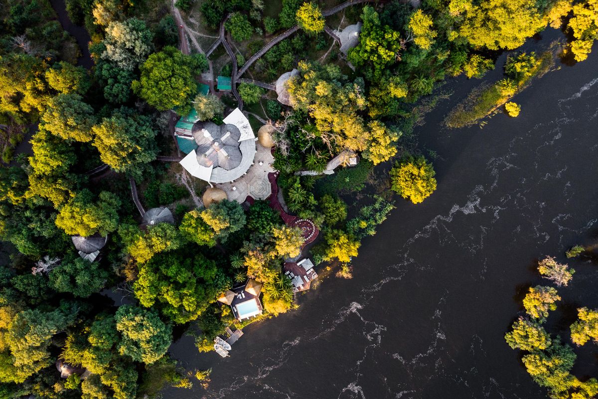Sussi & Chuma aerial view