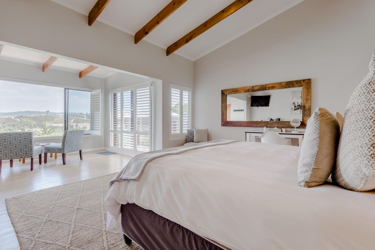 The Elephant Hyde of Knysna Suite