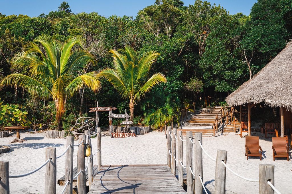 Palmarium Hotel jetty beach