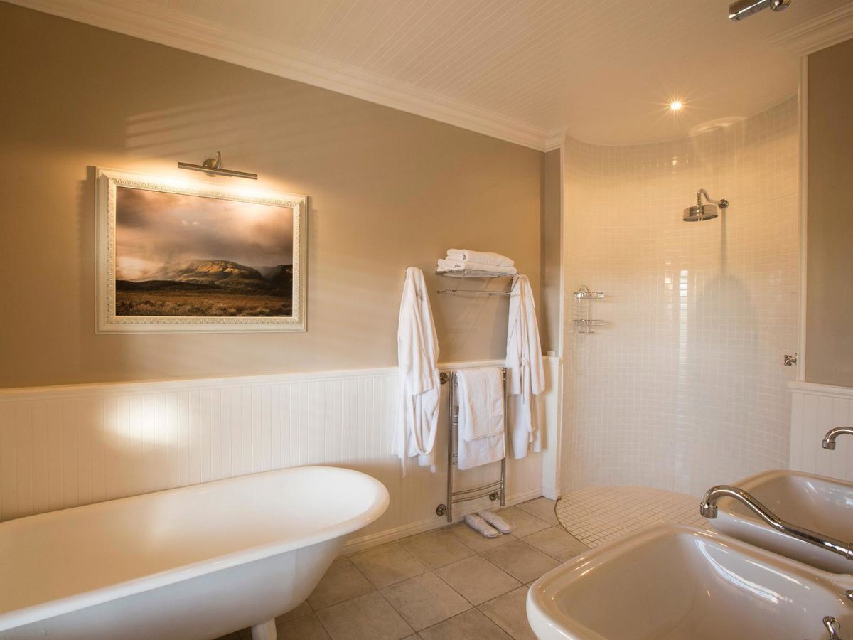 Schoone Oordt Country House bath