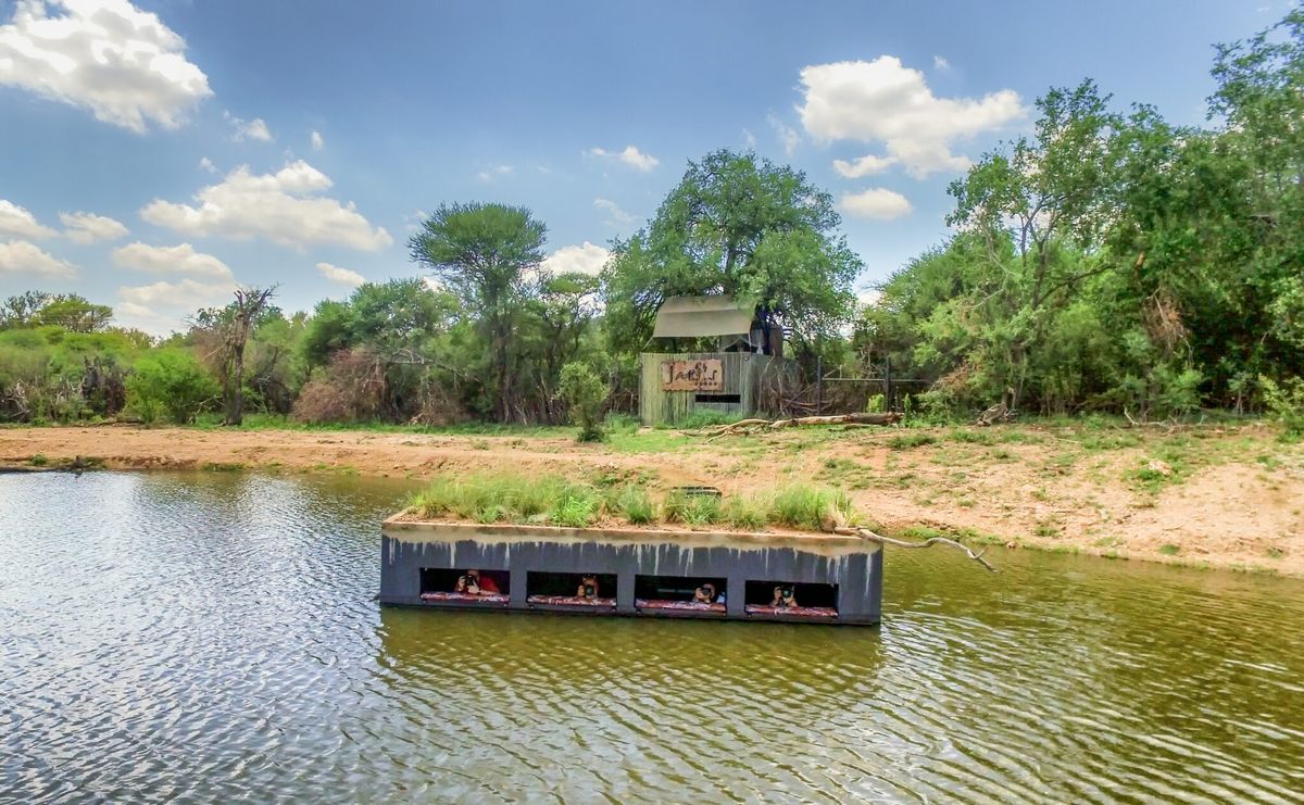 Jaci's Private Lodge hide