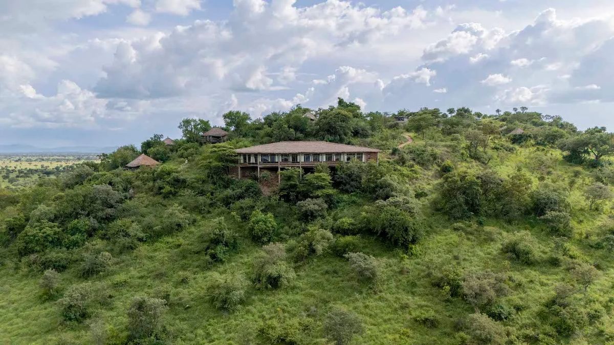 Serengeti Simba Lodge aerial view