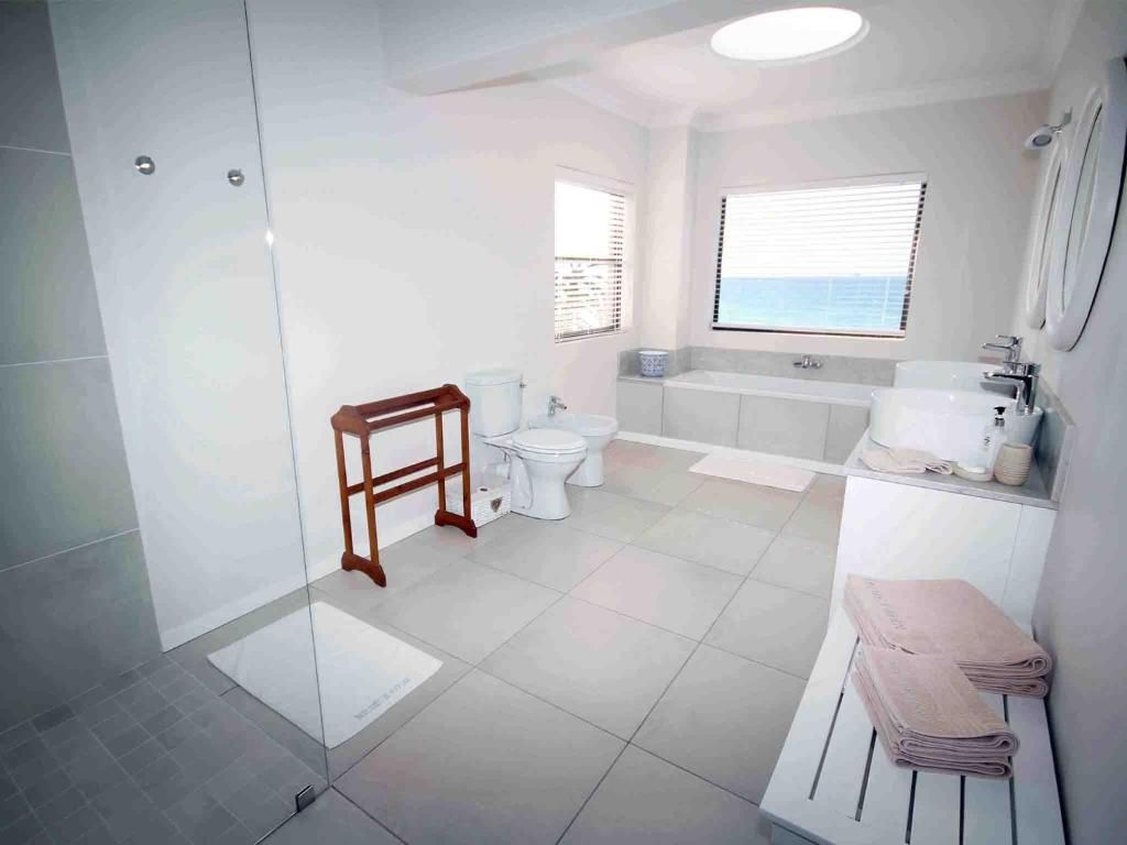 Fairlight bath