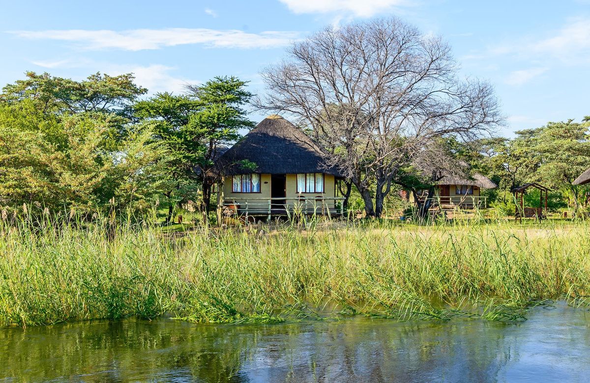 Hakusembe bungalows