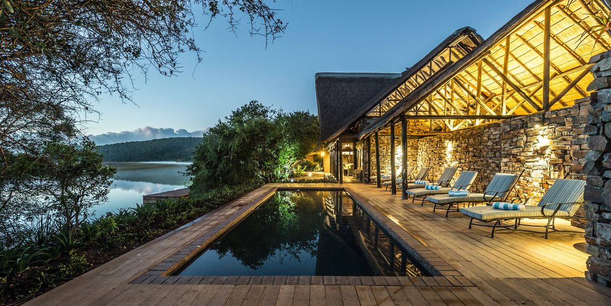 Kariega River Lodge pool area