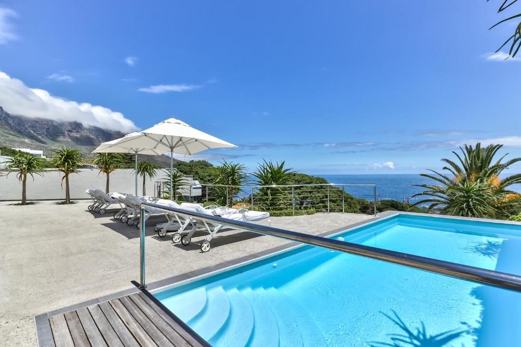 Ocean View House pool view