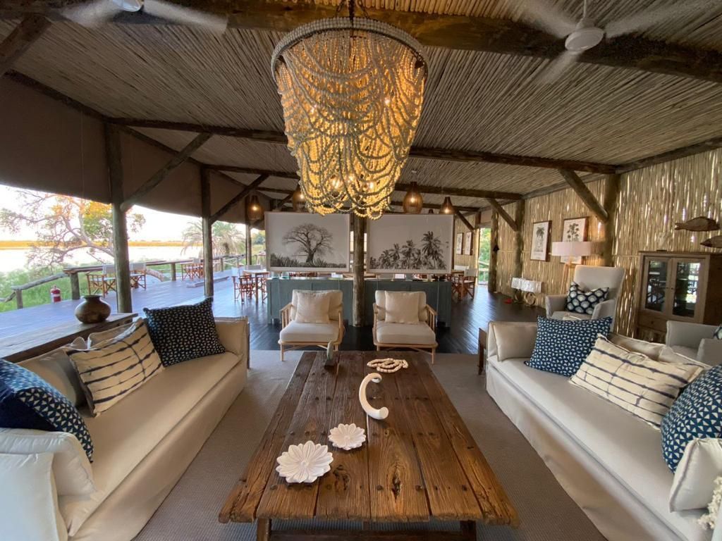 Mopiri lounge