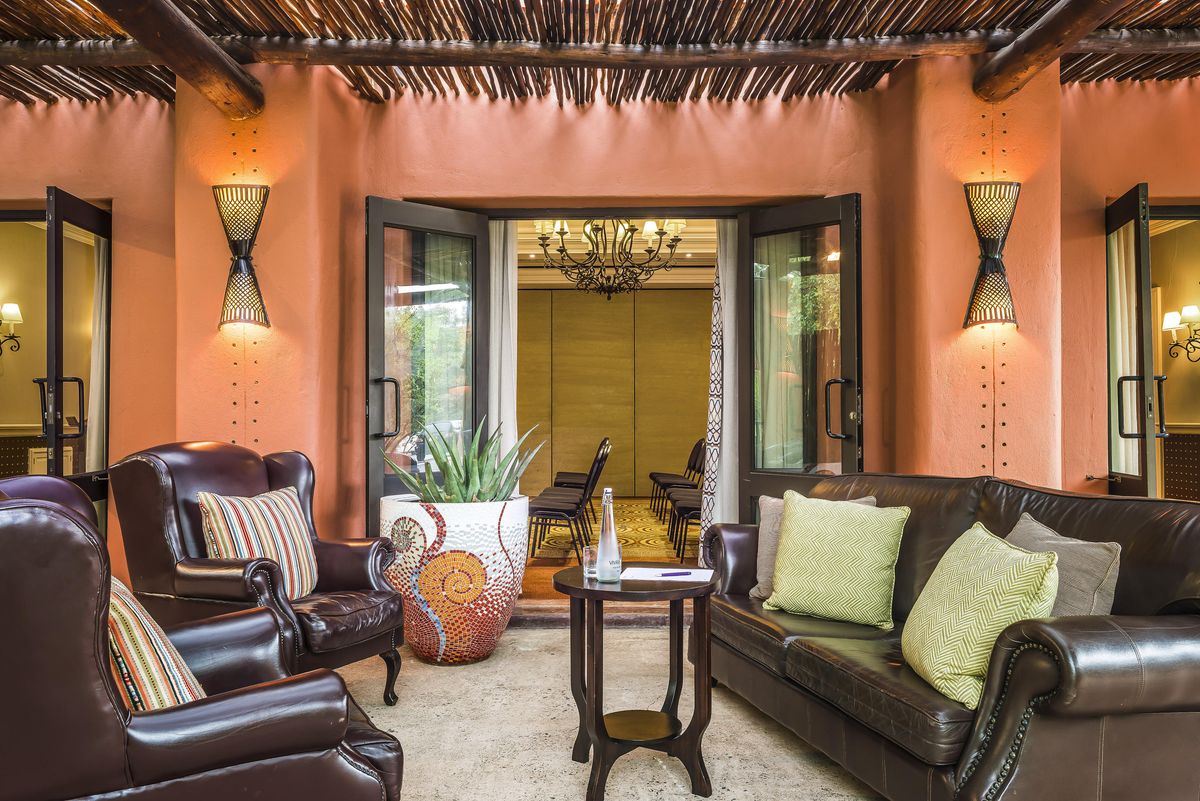 Avani Victoria Falls Resort lounge
