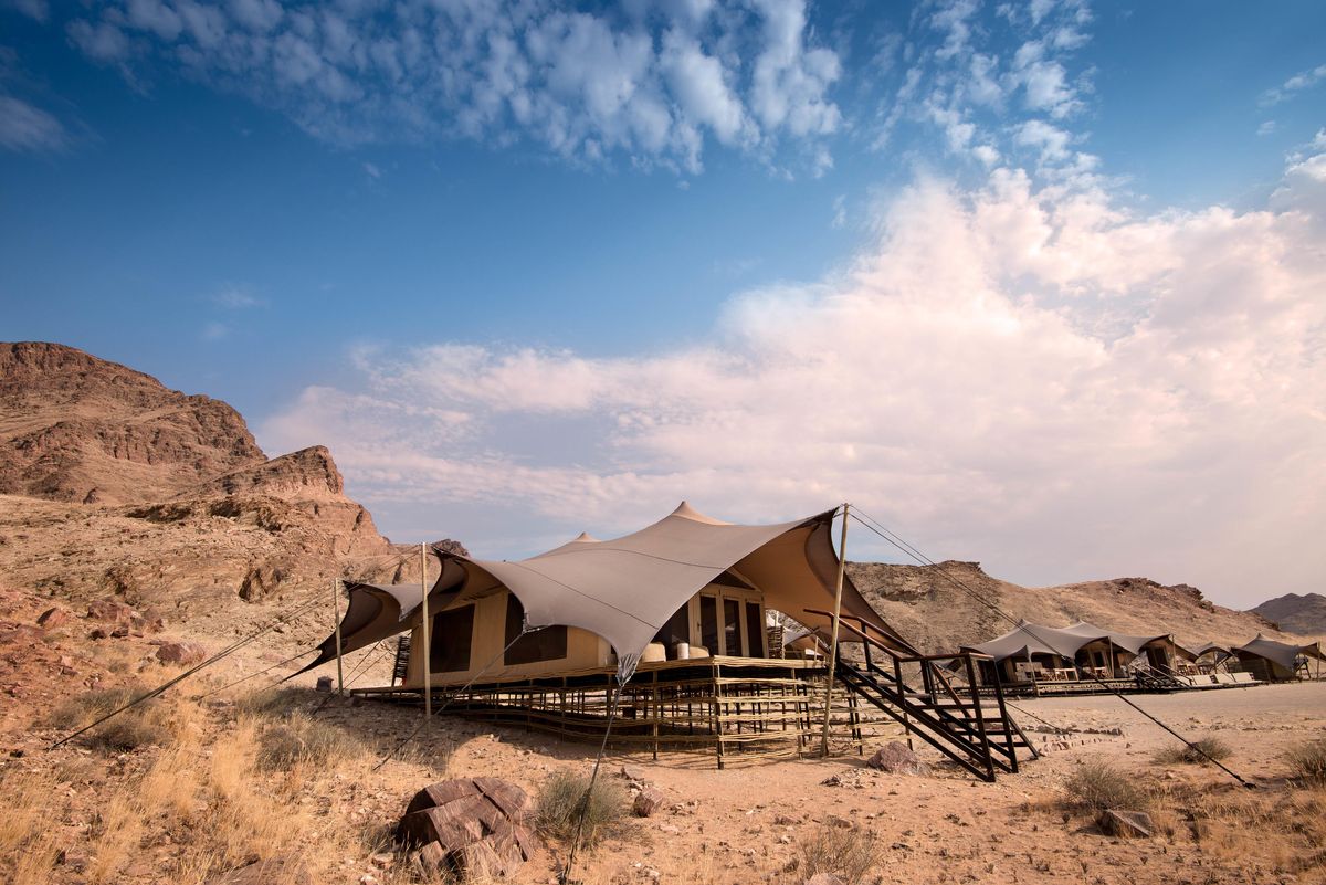 Hoanib Valley Camp lux tent