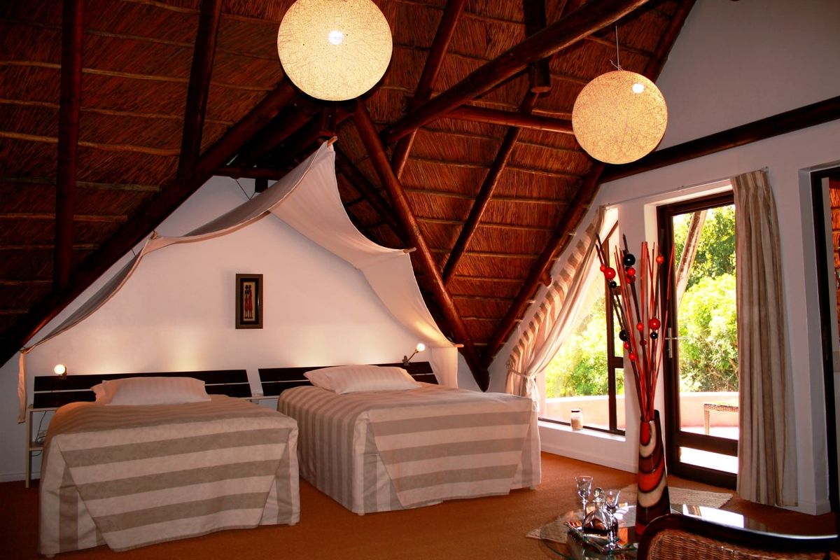 Thulani River Lodge room2
