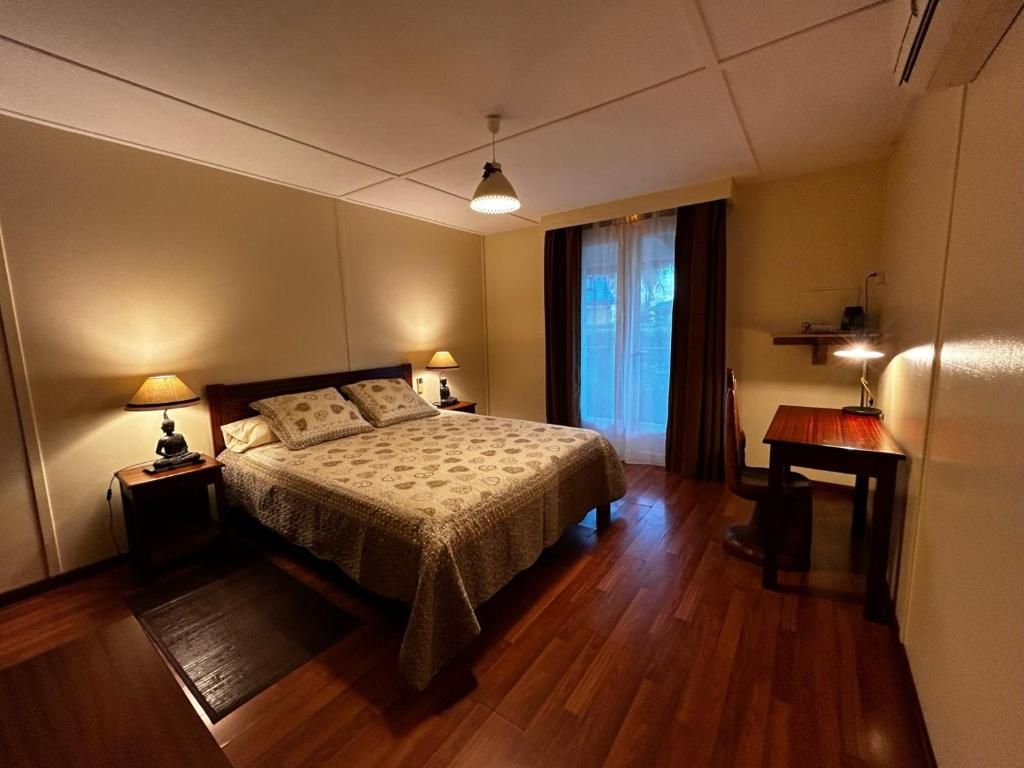 Puits des Français room