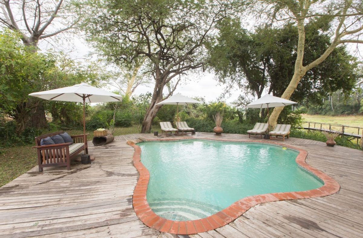 Mvuu Camp pool
