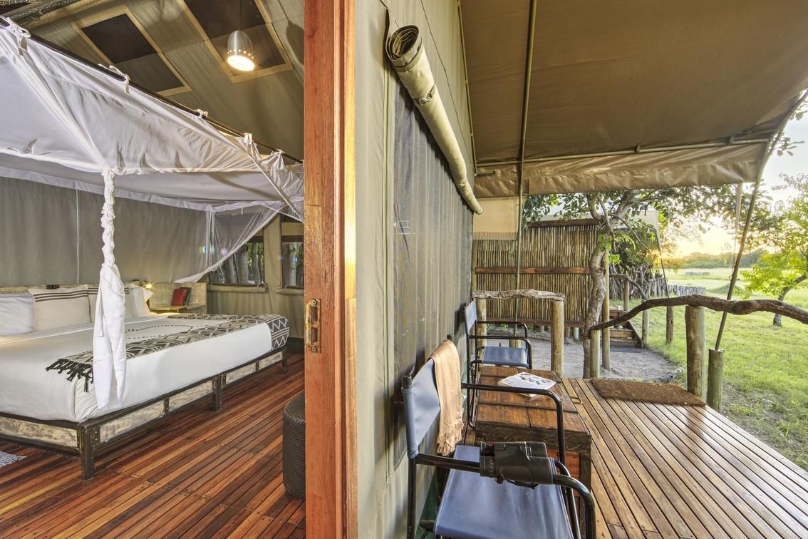 Sango tent deck