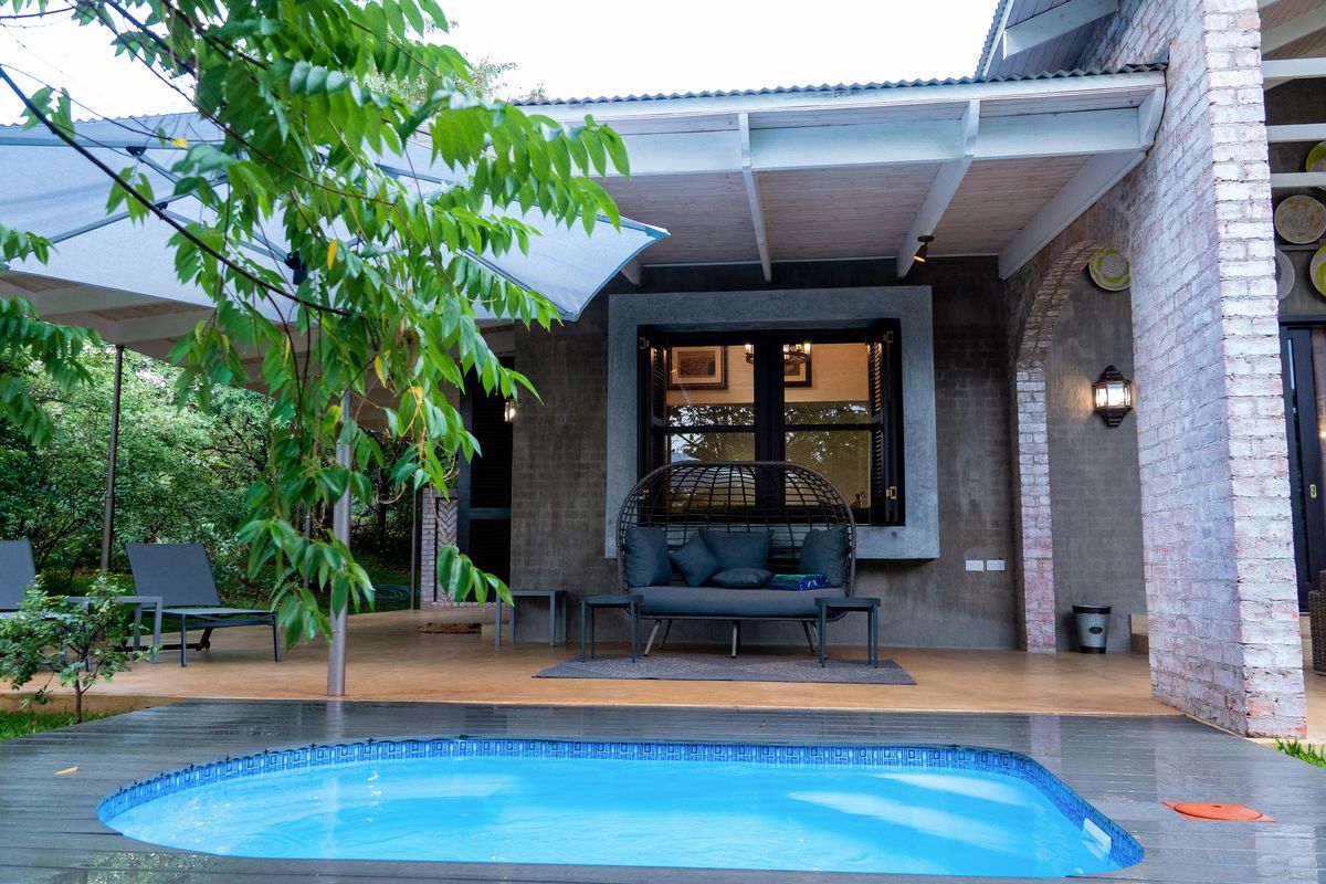 Mbano Manor Hotel forest villa