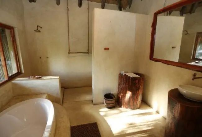 Camp Kwando bath