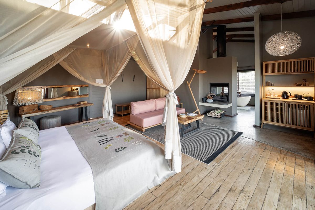 Rhino Ridge room