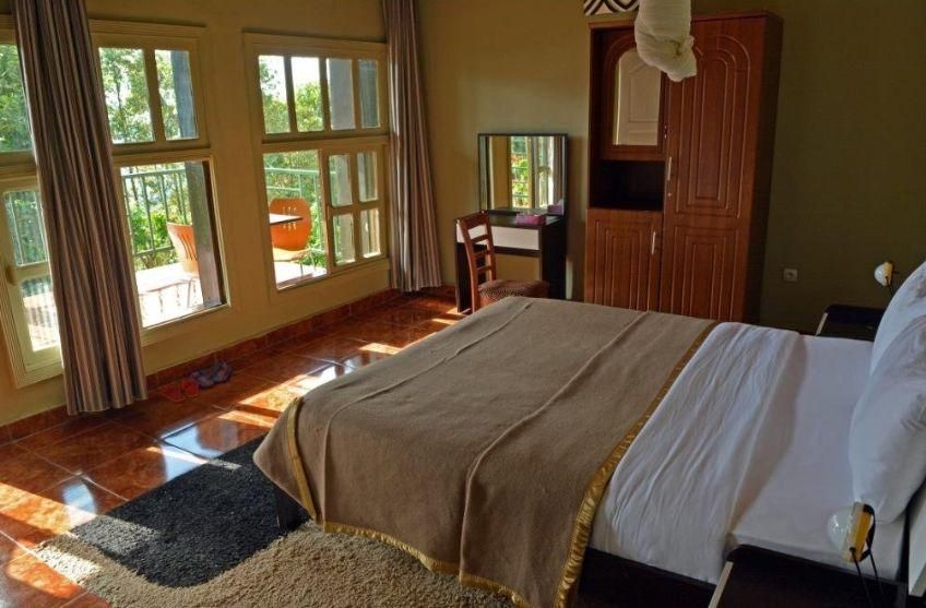Nyungwe Top View Hill Hotel room2